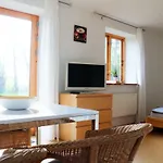 Apartment Mit Tiny House