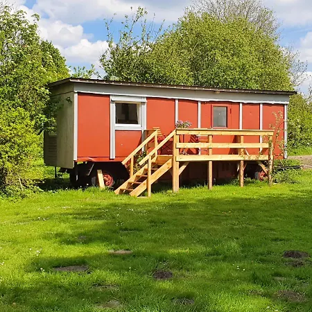 Apartment Mit Tiny House Freienwill
