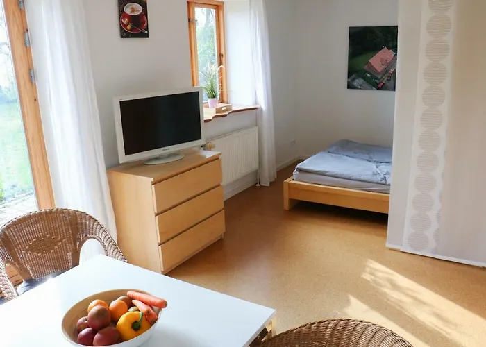Apartamento Mit Tiny House Freienwill
